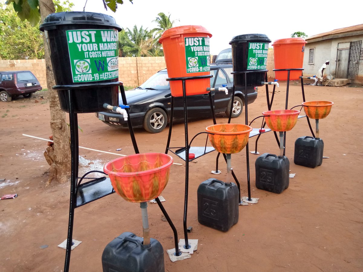 CSDevNet1_Steve's tweet photo. A week after her 1st #COVID19 campaign, @CSDevNet1 again in collaboration wit @WAInitiatives donatd another 4sets of hand washing Facilities in strategic locations at Anyigba, Dekina LGA of Kogi State.
@PACJA1 @msimire @FanwoKings @kogipheoc @kogireports @dino_melaye @renoomokri https://t.co/20bjr9o99D