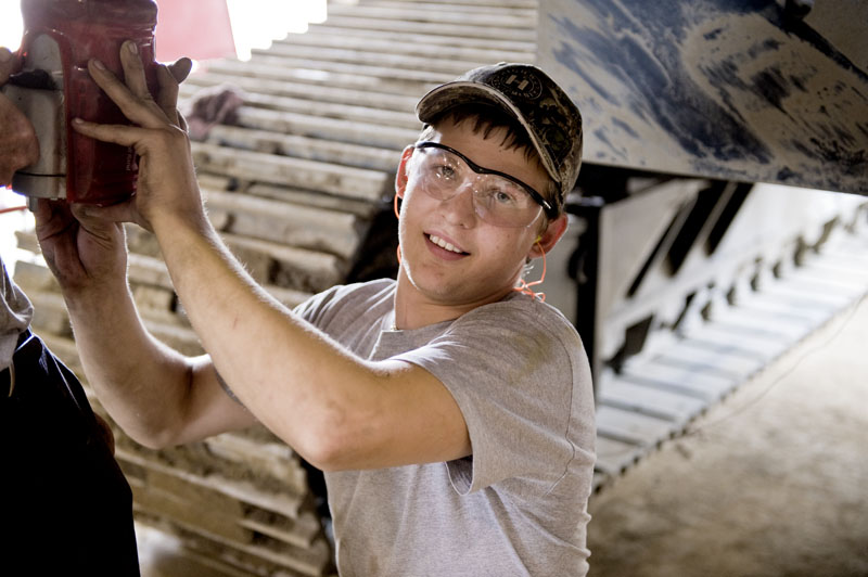 This is a great time to give your equipment the FREE Highway Health Check. All our branches are open to support you, and get you ready for when you go back to work. Learn more here: highway-equipment.com/free-highway-h…