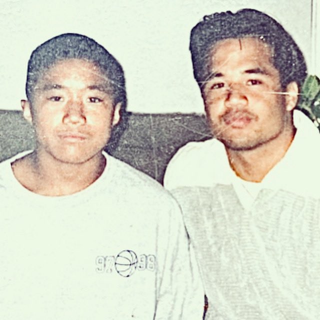 BryanCamacho__'s tweet photo. Twenties with my young cuzzo... @RoBlvd #family #lilbro #SimpleTimes #TogetherWeAttack #GuardPride https://t.co/yGgmdgBXwF