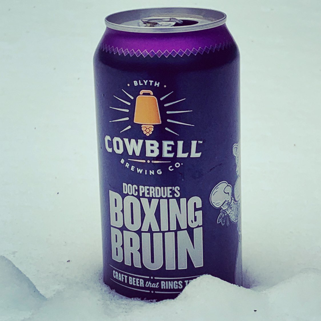 DrummerTim1's tweet photo. Tasty... thanks @CowbellBrewing
.
.
#craftbeer #winterdrinking #cowbellbrewing #boxingbruin #muskoka #ontario #ontariocraftbeer https://t.co/WPJg3xrCA3