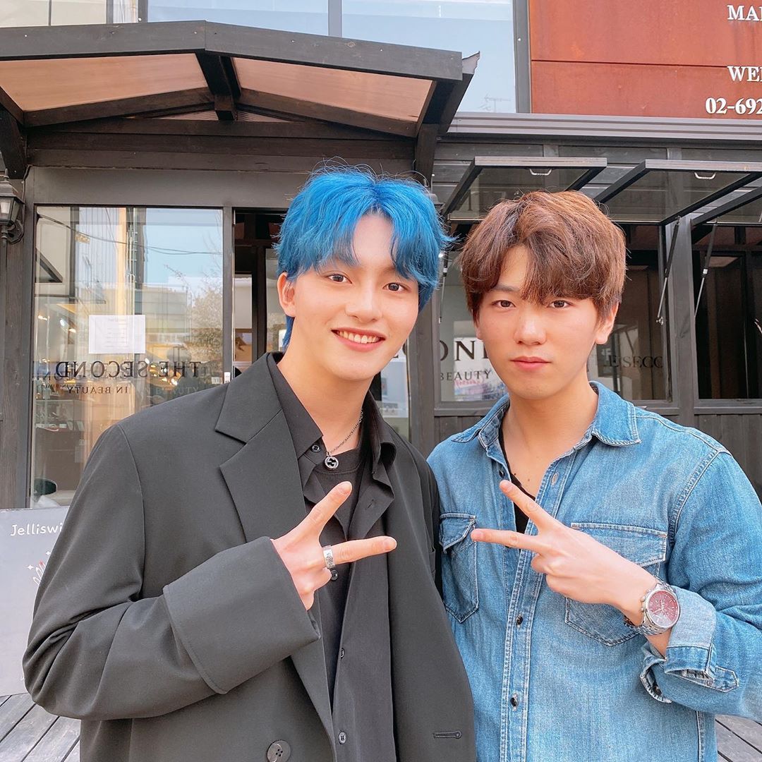 offthecuff_py's tweet image. [📸]01.04.20
•
Actualización de Leo en Instagram❣
-
Leo muestra su cabello recién teñido y recomienda al peluquero que lo hizo por él, es @ / the_second_lee_seon en instagram. 💕
•
#OTC #OFFTHECUFFPY #OTCPY #OFFTHECUFF #LEOKANG