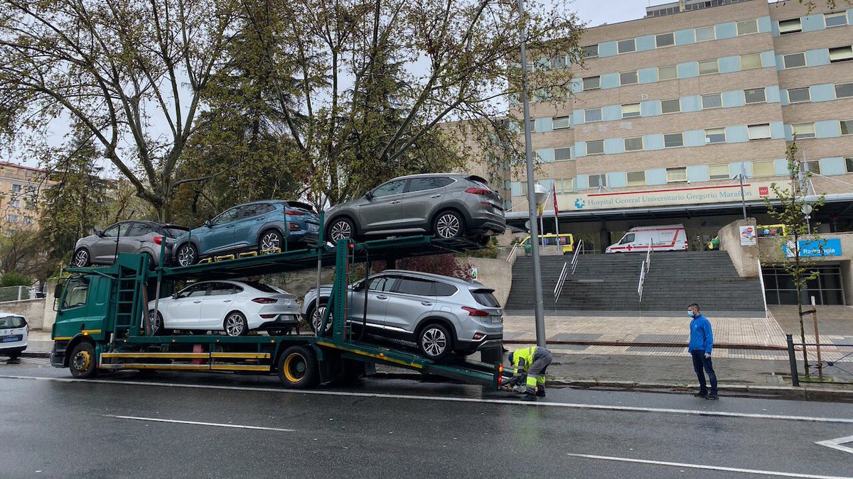 DeSdelarocha's tweet photo. Para que la acción #yocedomicoche haya sido un éxito hay que agradecer el gran trabajo realizado por #Pullmancar, #Carset y @BGefco, que han aportado, en unas condiciones complicadas, su granito de arena para llevar a buen puerto dicha acción. ¡Gracias a todos! #yomequedoencasa https://t.co/8cnSdM5u3t