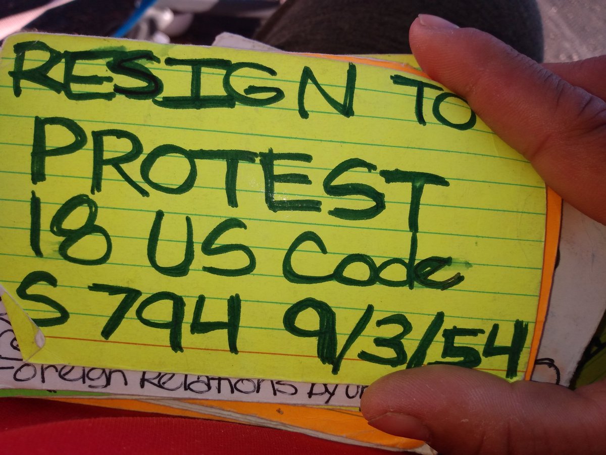v_sbardella's tweet photo. @MeekMill Please tell @GovSisolak,@realDonaldTrump, who worked on the #tolls #trucking #200Million #philly or why he thinks I have anything else to do other than #uncodify and #unredact everything pertaining to #opsed #title41 #title31 #higherlearning @cnni,@nytimesworld,@fox5dc https://t.co/wEpVwgKuc6