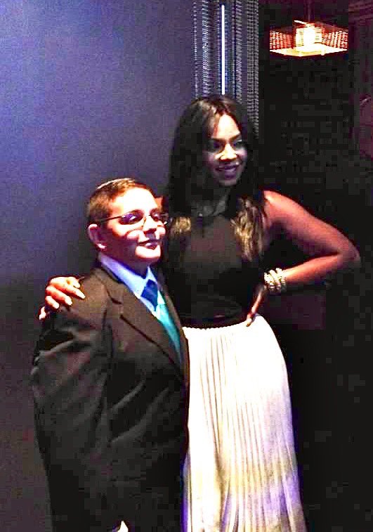 Christian Guardino (@christiangsoul) on Twitter photo #TBT to better times when I got to perform at the @hhphorg 🎙
at the @EdisonBallroom in NYC.
Not only did I get to perform but I got to meet legends like <a href="/ashanti/">ASHANTI</a> @dougiefresh <a href="/kingdmc/">Damien Cooke</a> @jordinsparks <a href="/dionnewarwick/">Dionne Warwick</a>
#legends
#hiphop
#hiphoppublichealth
#publichealth
#performance #TBT to better times when I got to perform at the @hhphorg 🎙
at the @EdisonBallroom in NYC.
Not only did I get to perform but I got to meet legends like <a href="/ashanti/">ASHANTI</a> @dougiefresh <a href="/kingdmc/">Damien Cooke</a> @jordinsparks <a href="/dionnewarwick/">Dionne Warwick</a>
#legends
#hiphop
#hiphoppublichealth
#publichealth
#performance