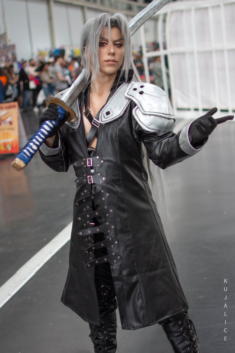 sephiroth cosplay