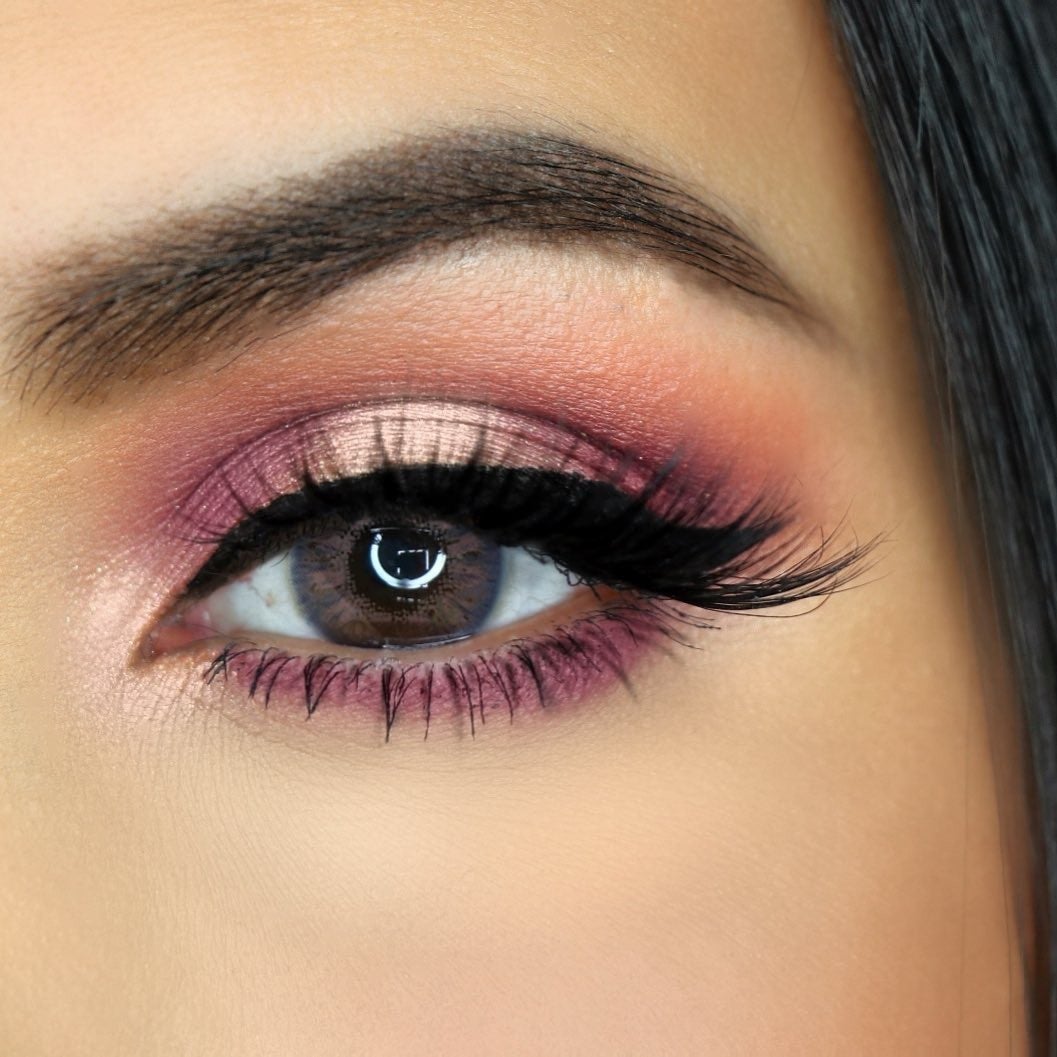 HardCandyLife's tweet image. 💗We say YAY 💗 Such a gorgeous look for Spring by @adrilunamakeup💐
Shadows @hardcandylife  Look Pro Palette in Desert Fever 
.
#lookpro #hardcandylife #eyeshadow #palettes @walmart #walmartbeauty