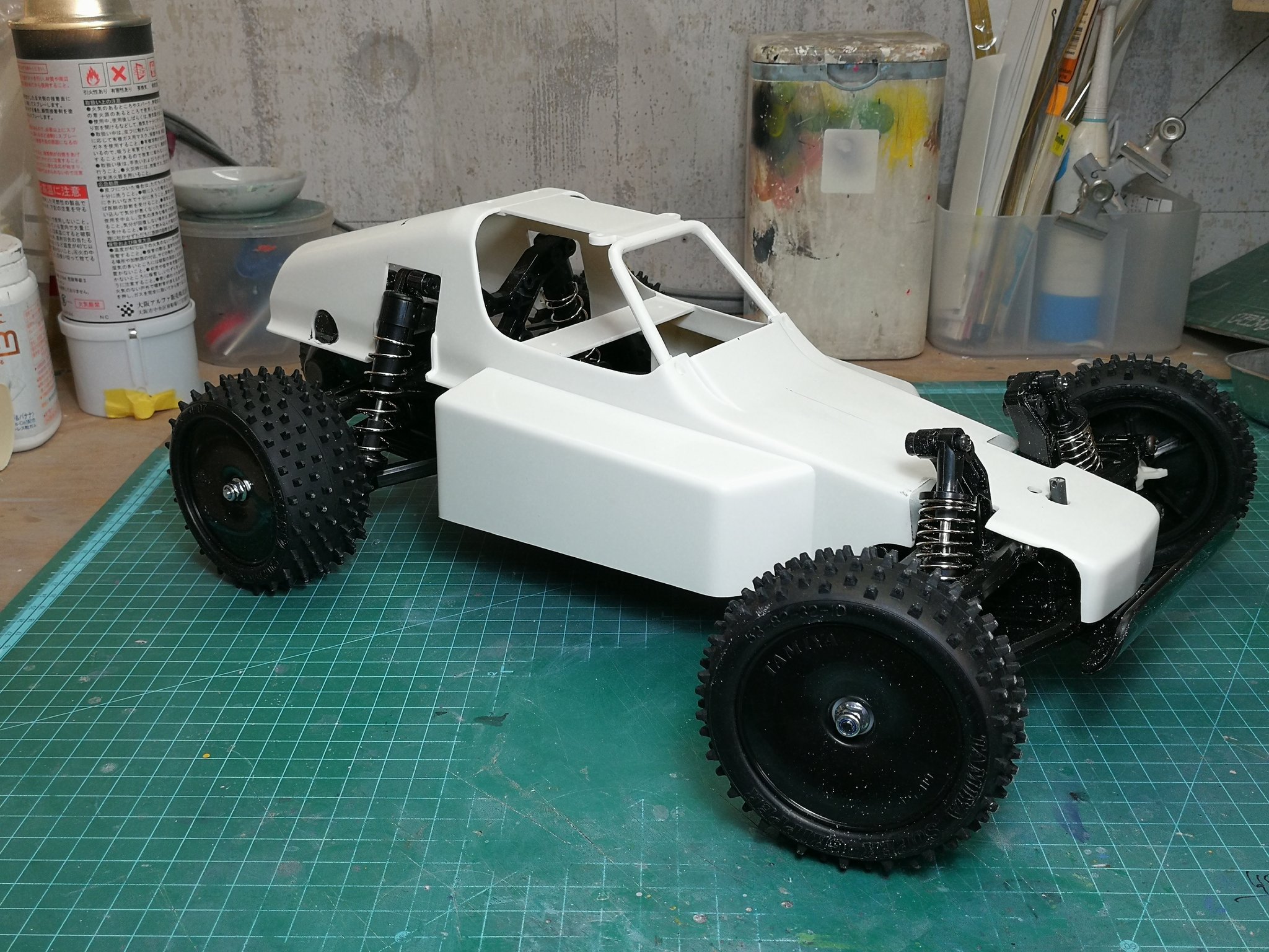 タミヤ ジャイロ付きDT-02シャーシ バギーチャンプボディ - ホビーラジコン タミヤ ジャイロ付きDT-02シャーシ バギーチャンプボディ - ホビーラジコン