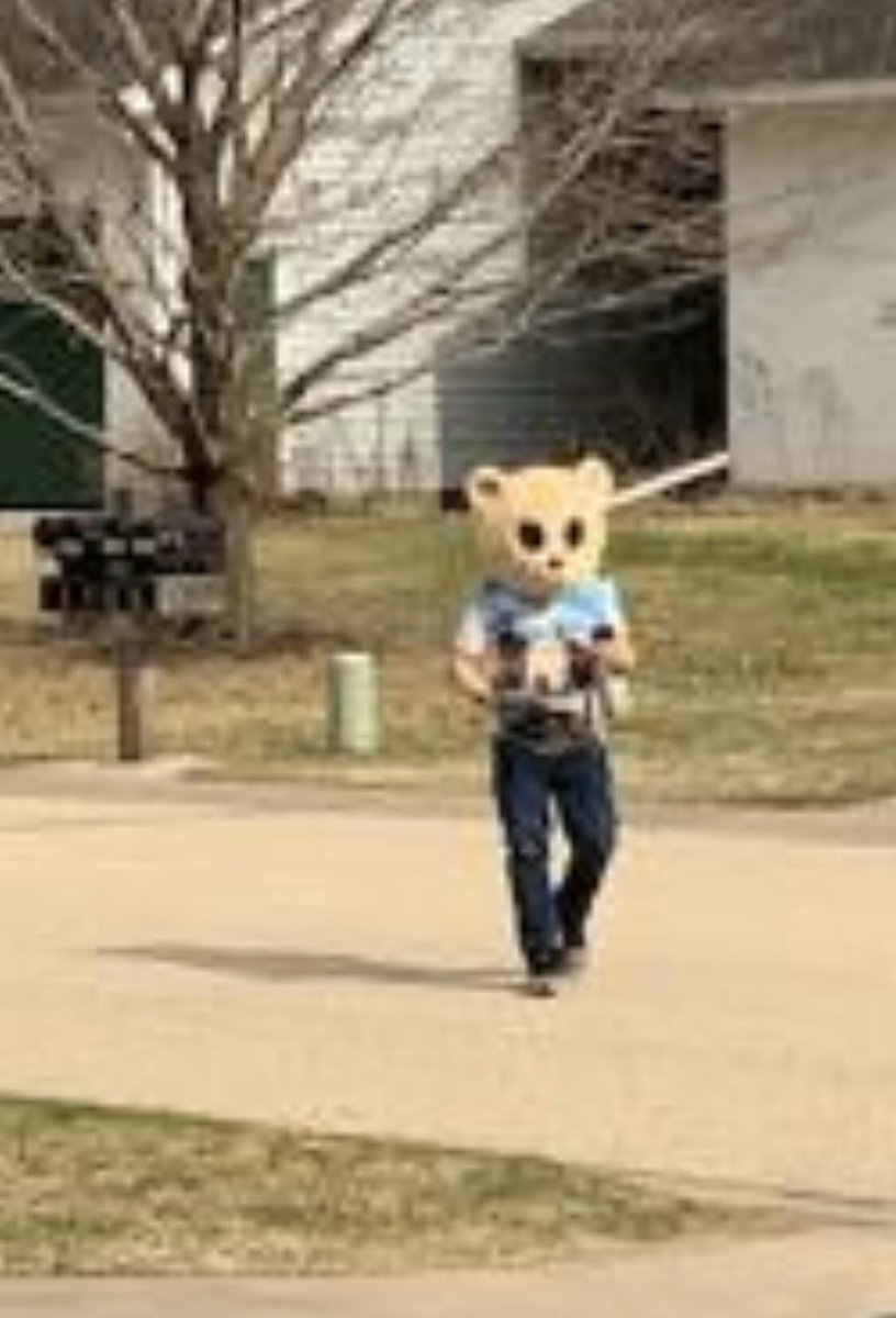 Zoom in and you’ll see my dad wearing a furry head to go get the mail during #COVID19Pandemic