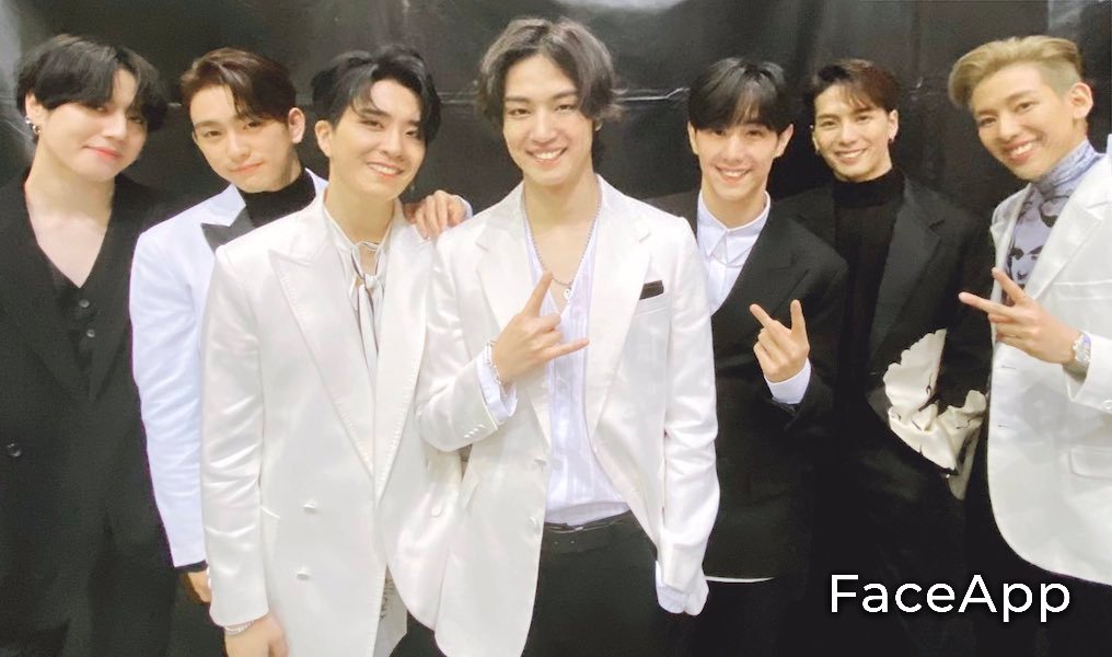 WONHOLATINO's tweet photo. @pinguinifusilli @soompi what do you mean 😭 https://t.co/2NWMgNFEpK