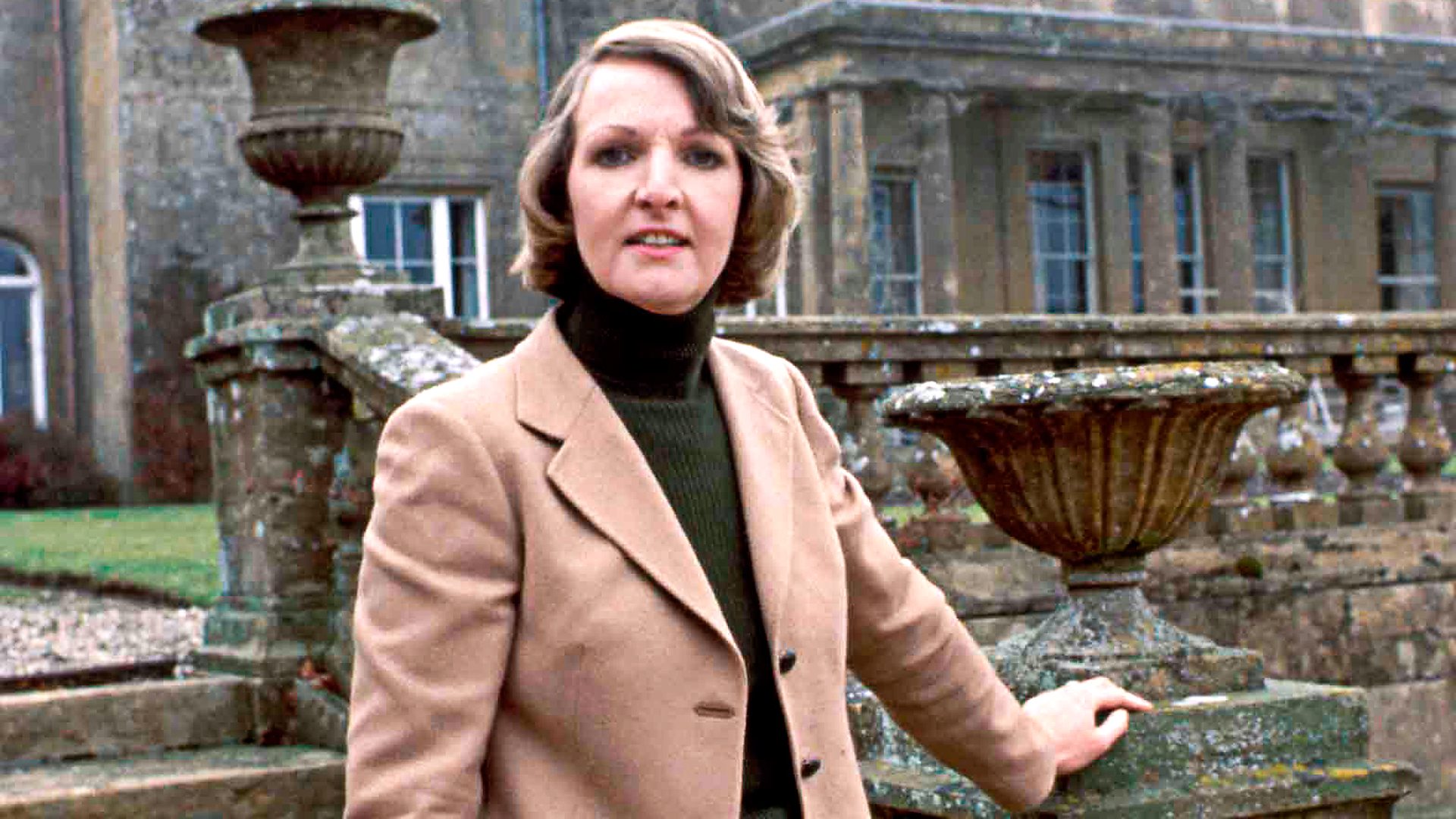 Wishing \To The Manor Born\ star Penelope Keith a very happy 80th birthday today. 