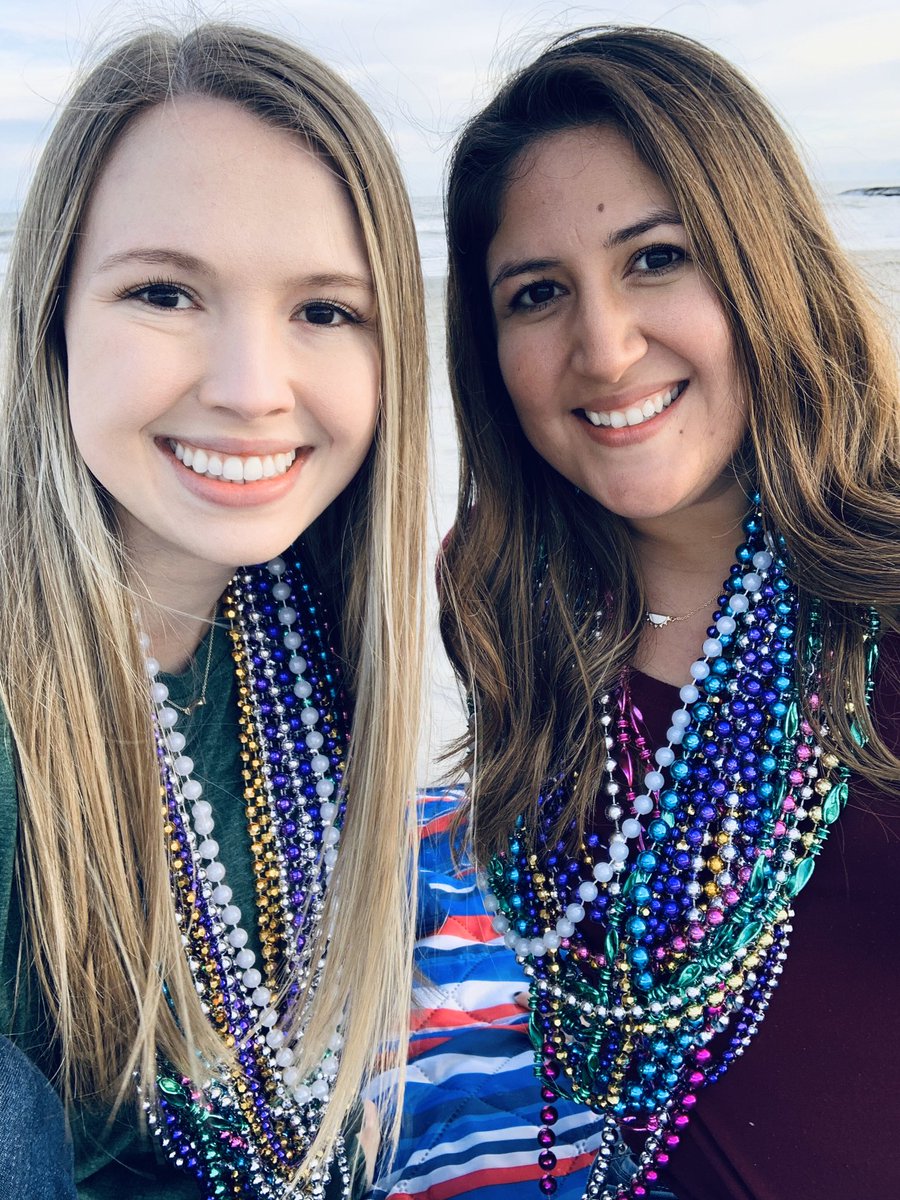 JennRosales1221's tweet photo. I couldnโt just pick one! I just LOVE and MISS them all โฅ๏ธ #TagAFriendThursday @AssocPrinWalker @KHS_Cougars @kempnerybook1 https://t.co/cqKUTRhe0m