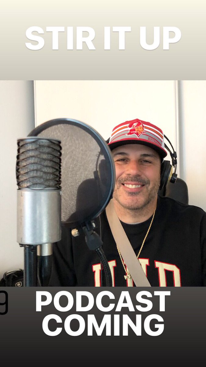 daSilvaGregory's tweet photo. Stay tune for stir it up podcast. #stiritup #podcast https://t.co/2Iu5NsTbdF