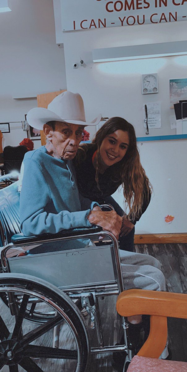 ash_10_M's tweet photo. fly high my angel.. te amo papo. You’re my whole world, my everything. You’re my motivation, my rock. Now you can watch over us &amp; protect us. I’ll never take for the granted the memories you gave me. Thank you for helping to raise me to be the woman I am today papo. 💔💚 https://t.co/EiNnusBcLL