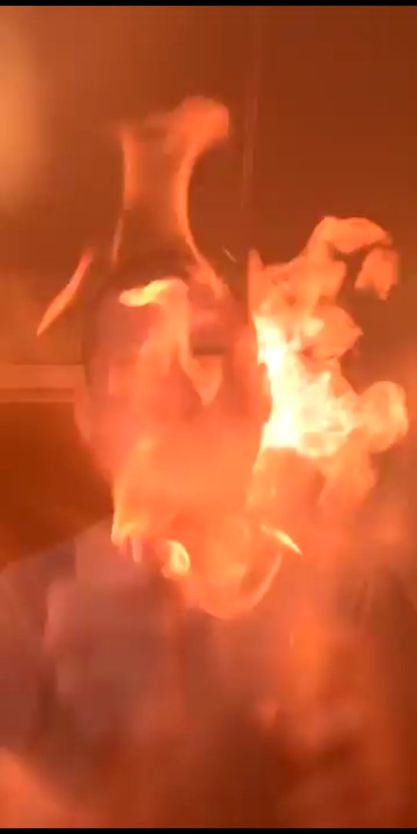 ScrapUltimate's tweet photo. Fergie goes down in flames with 1 second to go. It's the end of an era as Darren Moore retires as unified champion. The scrap divison has concluded https://t.co/2nADcxfwEE