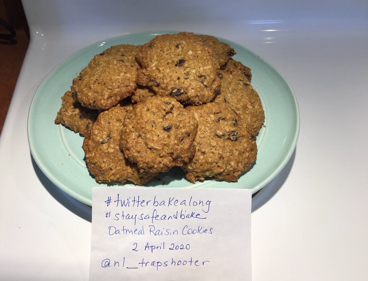 MaynardLara's tweet photo. @nl_trapshooter made oatmeal raisin cookies with his “secret ingredient” in them. [It’s coconut. You can see it.] Our house smells really good right now. #stayhome #twitterbakealong #staysafeandbake @Rob_C_Allen @thebakingnanna1 https://t.co/YpgnZSOGPn