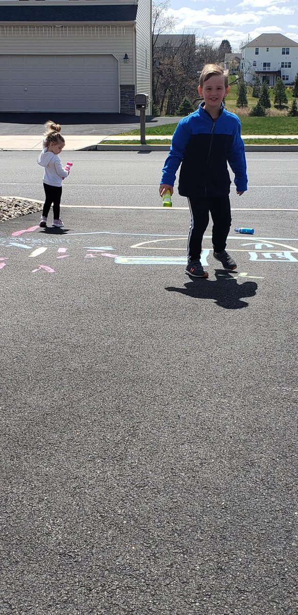 BransJessica's tweet photo. Driveway paint! Andrew made a ship, rocket, Saturn, and airforce one. #Cethedgehogs https://t.co/TX5MRqChiS