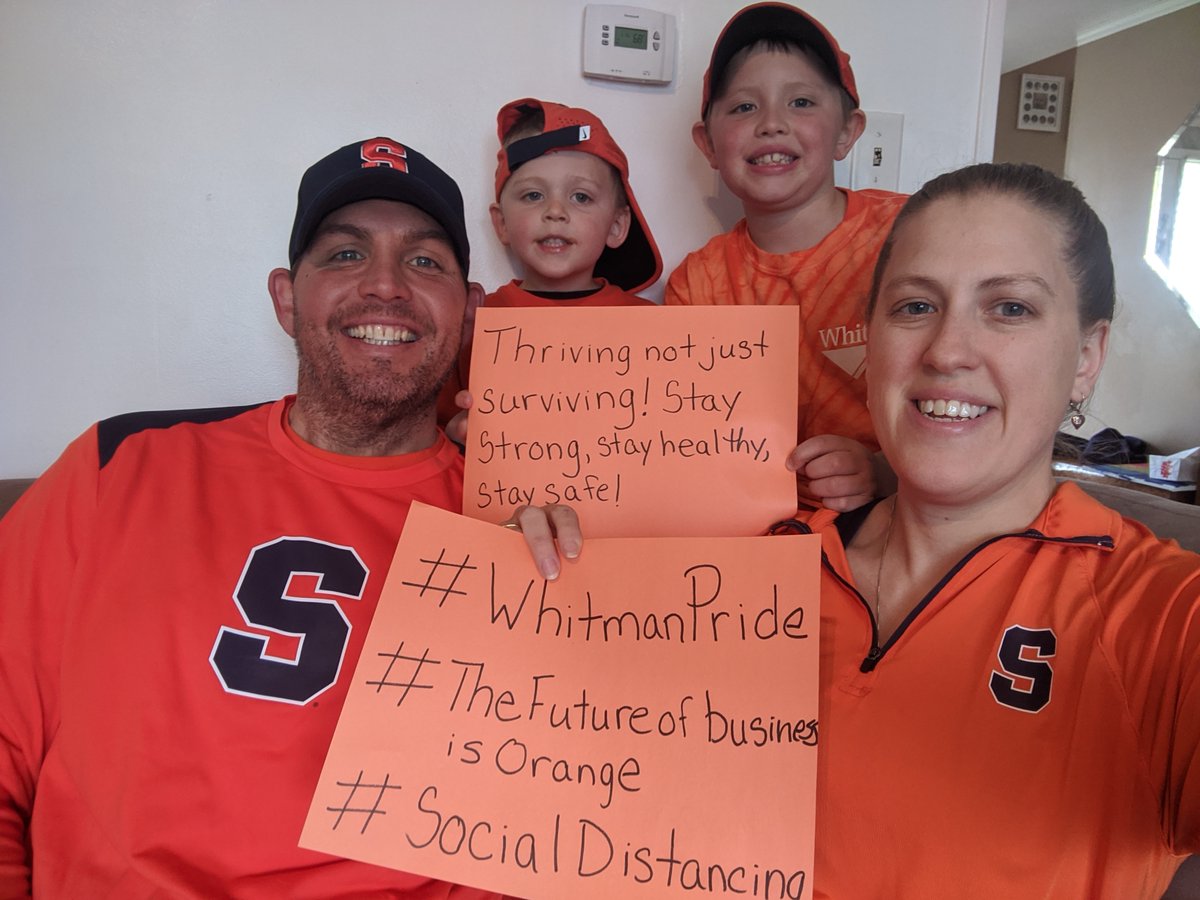 WhitmanatSU's tweet photo. Sara Garvey, associate director of corporate relations, & her family would like to send a message to our Whitman Community. Stay strong, stay healthy & stay safe! 🍊 #OneWhitman #WhitmanPride #StayOrange https://t.co/tQrAruxm7v