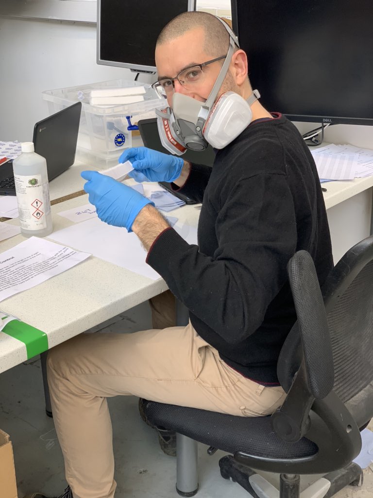uberboffin's tweet image. Great effort last few days at @cammakespace by so many volunteers, including two of us from @geomonitors. 1000+ face screens for @CUH_NHS. A few hours of our time does not compare to the dedication by our amazing @NHSuk @NHSEngland. #ClapForOurNHS #clapforkeyworkers