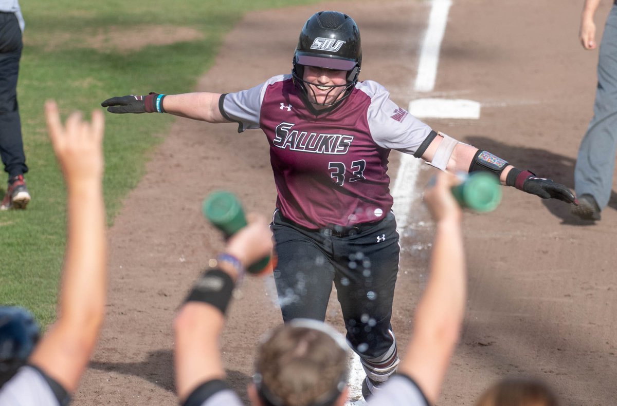 1B Kyleigh Decker ( @kdecker33)2019 MVC All-Tournament2 HR vs UT-Martin (T-SIU record)GW HR vs Mo St in ‘18 MVC TournPost-SIU: Medical careerSewell: “HR hit that gigantic black scoreboard at Bradley in ‘18. We had asked if anyone had ever hit it and they said ‘no.’”