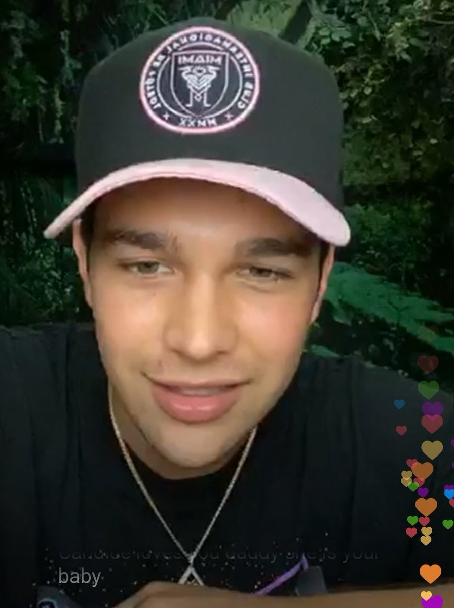 TaniaSerranoAM's tweet photo. I love to see you live every week! I really appreciate it, it is my favorite moment of the week. I will always be here to see you and support you. I love you so much ❤😁 @AustinMahone #CookingWithAustin 🍳 https://t.co/tSWTArTO0s