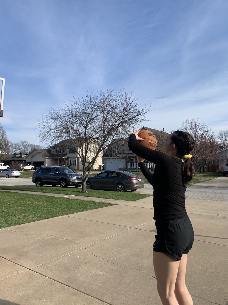 CHS UNIFIED TRACK 2020 tweet media