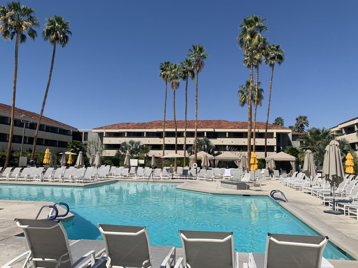HiltonPSprings's tweet photo. We look forward to seeing you all again in the future. We’ll have the pool ready for you! Until then, stay safe and healthy. https://t.co/fdWcmCTjec