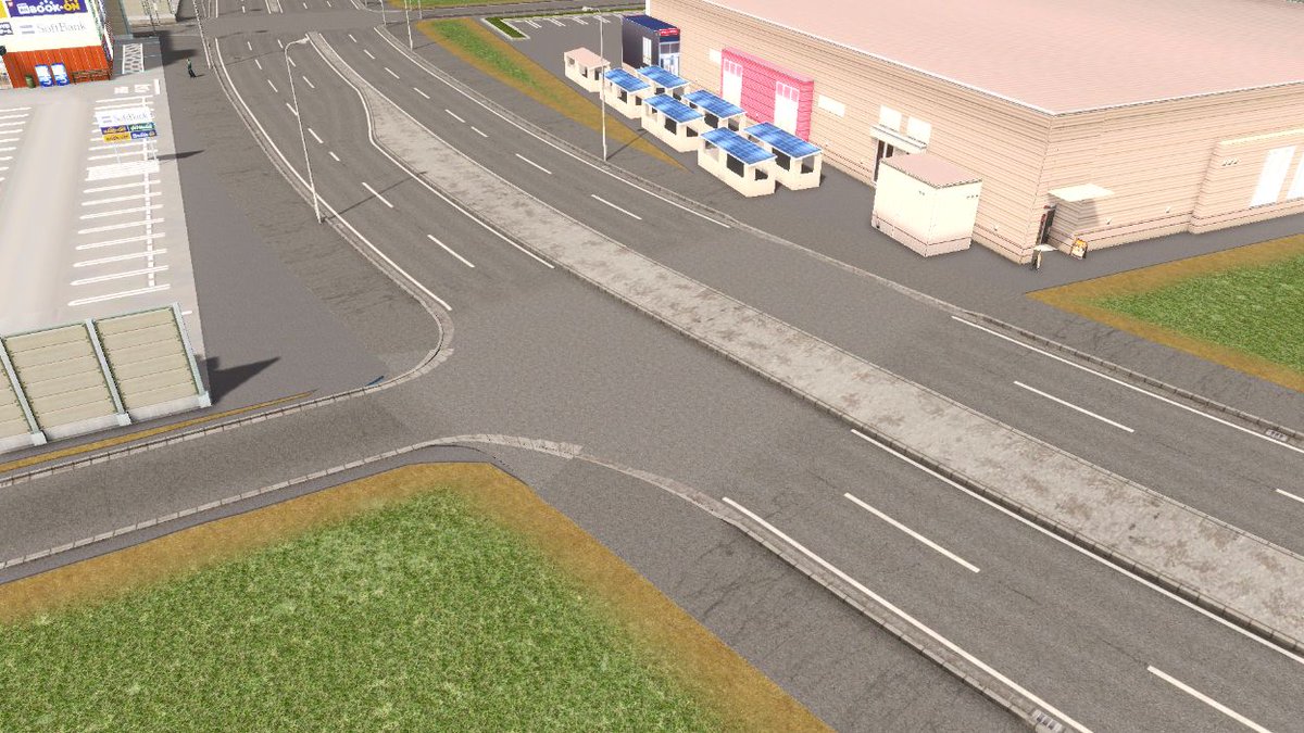 紺野 つかさ 中央分離帯が広い4車線道路まもなく公開になると思います 今回の道路では 信号のない交差点にて中央分離帯が継続する仕様となっております