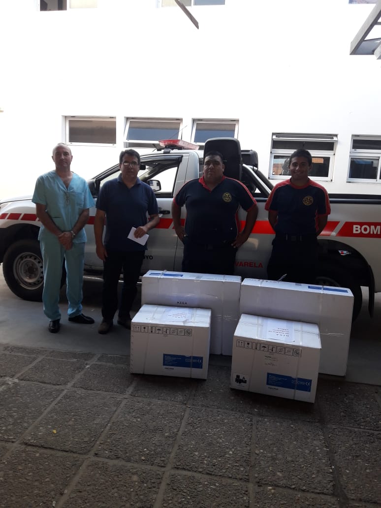 SaludBAP's tweet photo. #LlegaronLosRespiradores al Hospital "Mi Pueblo" de #FlorencioVarela.

@BAProvincia
@Kicillofok
@PrensaVarela
@Andreswatsonok
@DrDanielGollan 
@nkreplak 
@VictoriaAnadn https://t.co/KpzUwROjgV