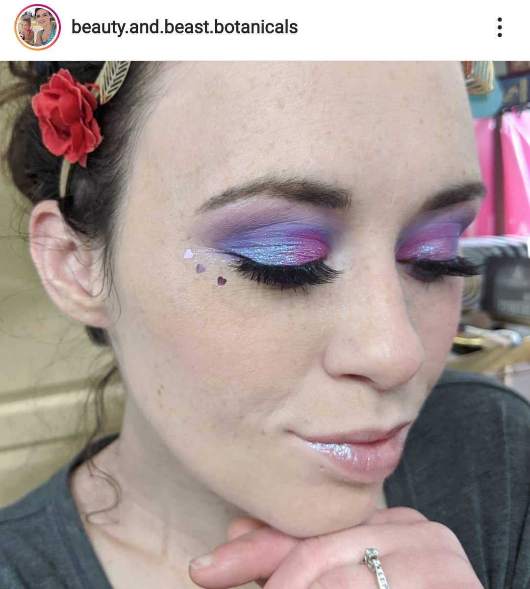beautcrew's tweet photo. @FaceBasedBeauty @Sephora #Facebasedbeauty still my fave look. Droo yours @BlendBeast @muaheathermarie @allyct1200 https://t.co/PUiaRecESN