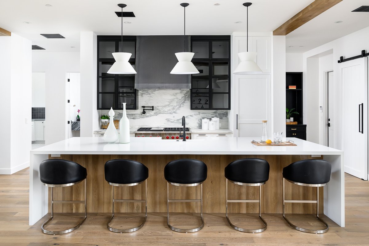 DrewettWorks's tweet photo. Affectionately called The Magnolia, enjoy this entire project on Houzz >> https://t.co/GFWtEoxsgx

#drewettworks #cpdrewett #awardwinningarchitect #magnoliahouse #modernfarmhouse #farmhouse 
#architecture #houzz #bestofhouzz https://t.co/EdHUsUfK6x