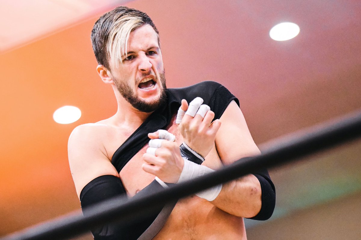 yumiiii125's tweet photo. #chrisbrookes #DOGP3 #ddtpro https://t.co/kFLpuxZgyH