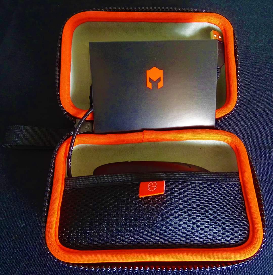 PlayingDucks's tweet image. 🧡 Wir verlosen folgendes Gaming SET! Ein @caturix_tribe  MOUSE CASE &amp;amp; eine @KM_Gaming_DE K-GM5 Maus🧡

So macht ihr mit:
✅ @playingducks folgen 
✅ @caturix_tribe  folgen 
✅ @KM_Gaming_DE folgen 
✅ Tweet liken + RT Fettes 

TNB: bit.ly/3cJVhxc