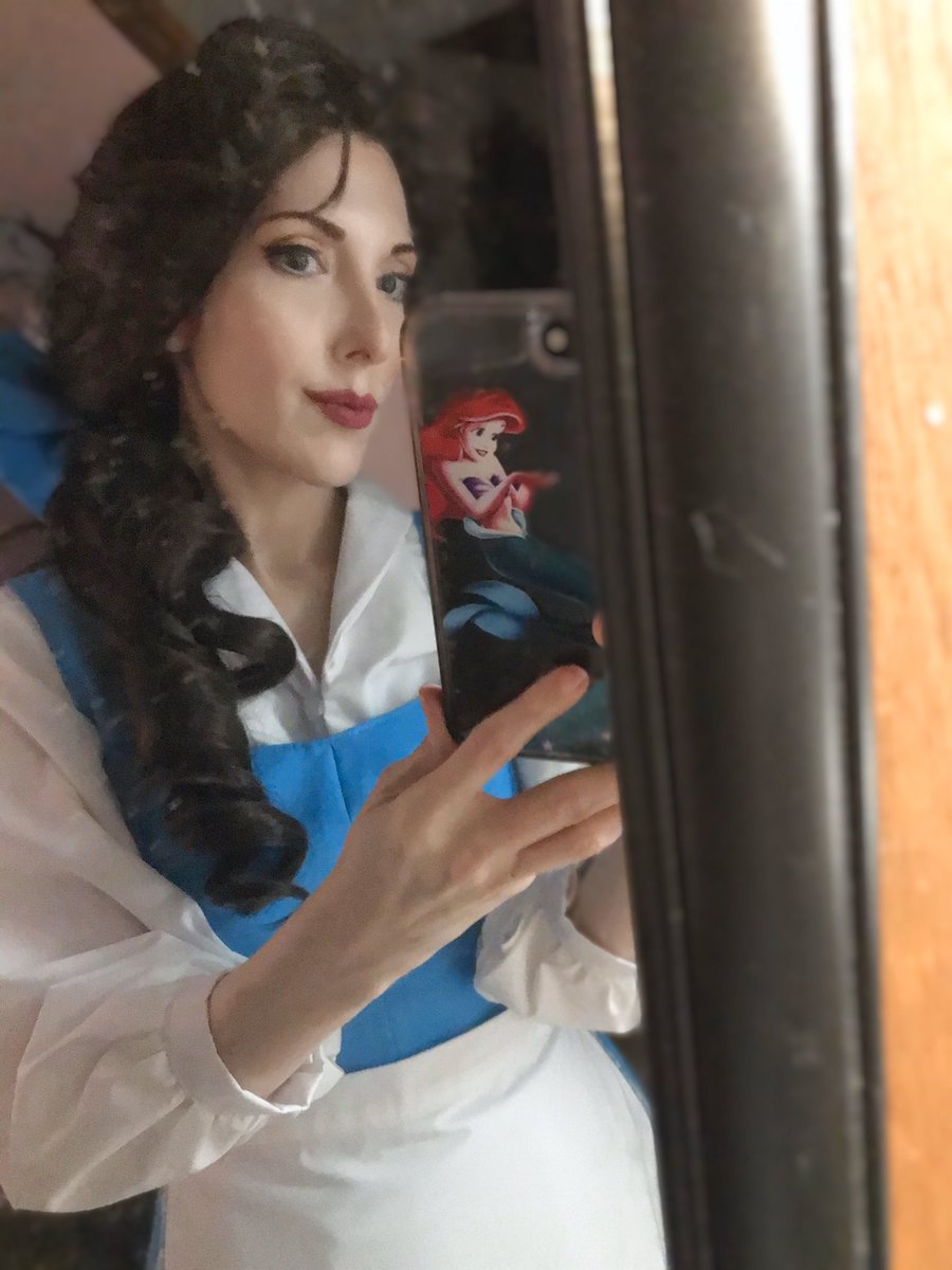 Kittendtv's tweet photo. Belle Cosplay Part 2 #VillageBelle #BeautyandtheBeastCosplay #DisneyCosplay #Taleasoldastime #WomenofCosplay #FrenchTale #Fairytale #Books #FavoritePrincess #Lumiere #Chip #MrsPotts #HappyMe https://t.co/HCQnDDyvoo