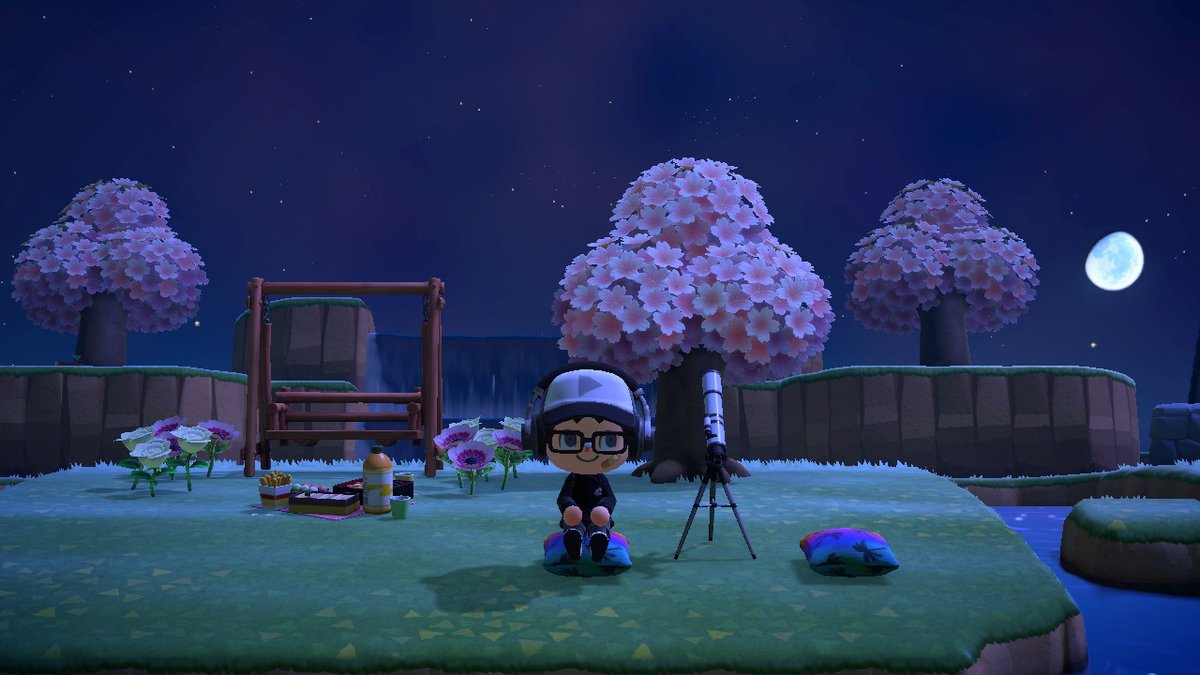 Currently waiting for my meteor shower to begin! If anyone would like to come join me I'll be providing my dodo code below, but first please read through this short thread #AnimalCrossing   #AnimalCrossingNewHorizons    #MeteorShower #DodoCode