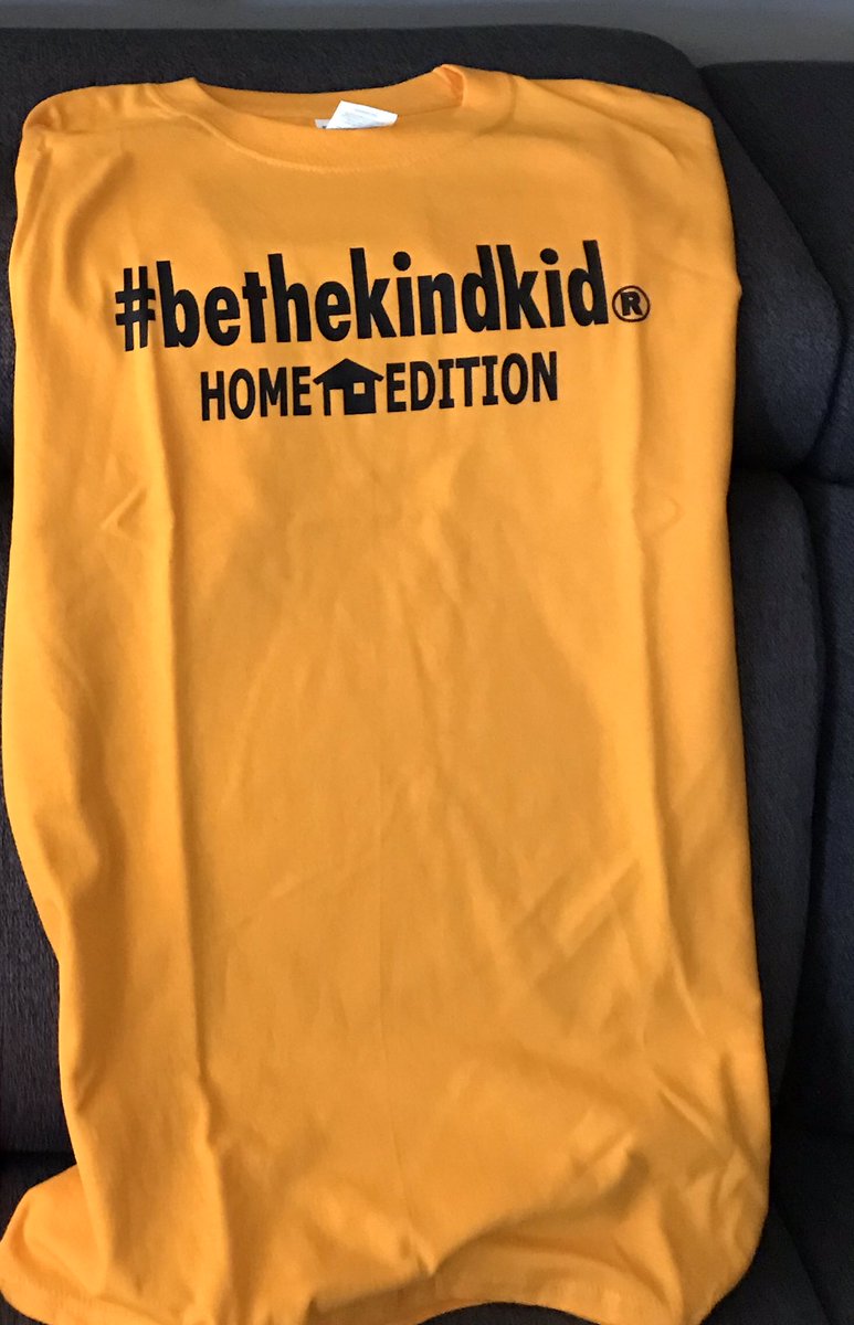 JAMbethekindkid's tweet photo. JAM IS AT IT AGAIN! we have set up a donation store where you can purchase a tshirt for a local healthcare worker and the profit from the sale goes to @PghFoodBank #bethekindkid #winwin #kidscanhelp https://t.co/A583pWUKgW https://t.co/Ycx7UwVUsM