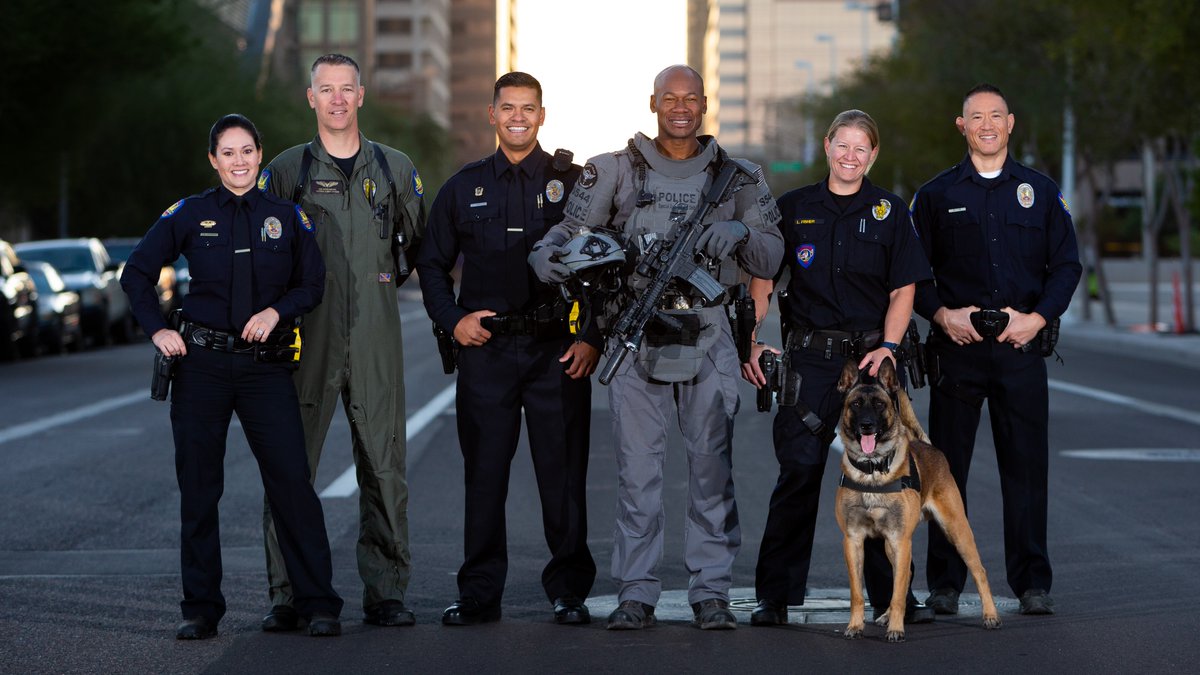 ...https://www.azfamily.com/video/phoenix-police-hiring-300-officers/video_...