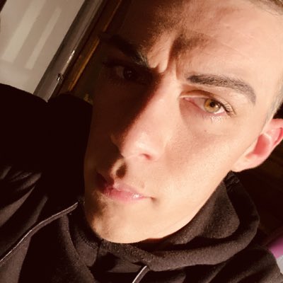 maxwelshym's tweet photo. #NouvellePhotoDeProfil https://t.co/BLvAokFZ4z