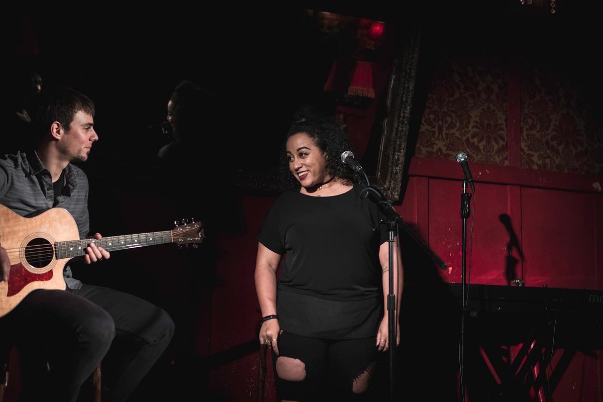 BerkleeNightLA's tweet photo. The incredible @daniraevaughn closing out our March show! 🎶🎉#berkleenightla https://t.co/ElmbRddnwo