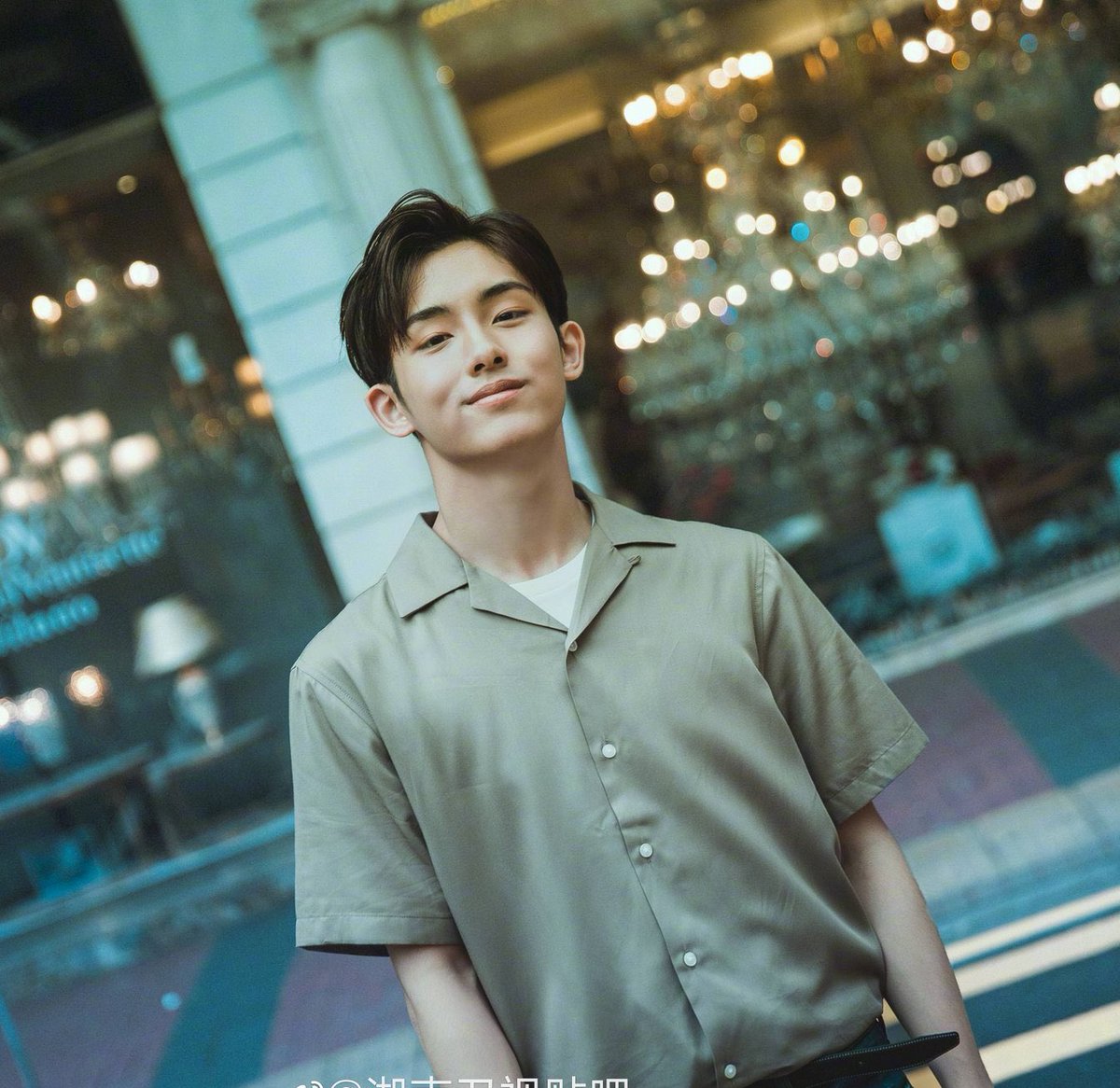 ต่งหล่อมาก tweet media