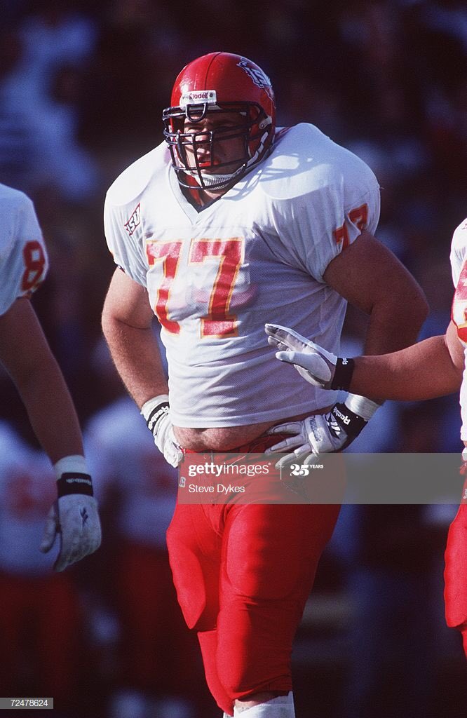 And the scariest one that this thread will likely see: Mount Kohn, aka  @77cyko.  @CycloneFB   #90sNeckRoll
