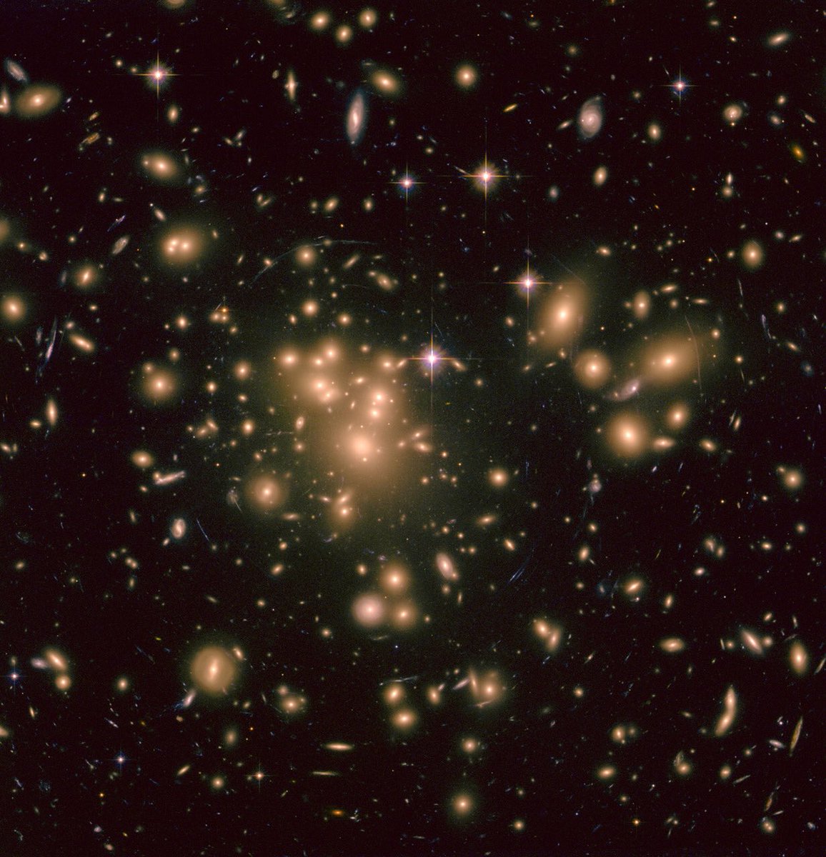 Hinata – Galaxy Cluster Abell 1689