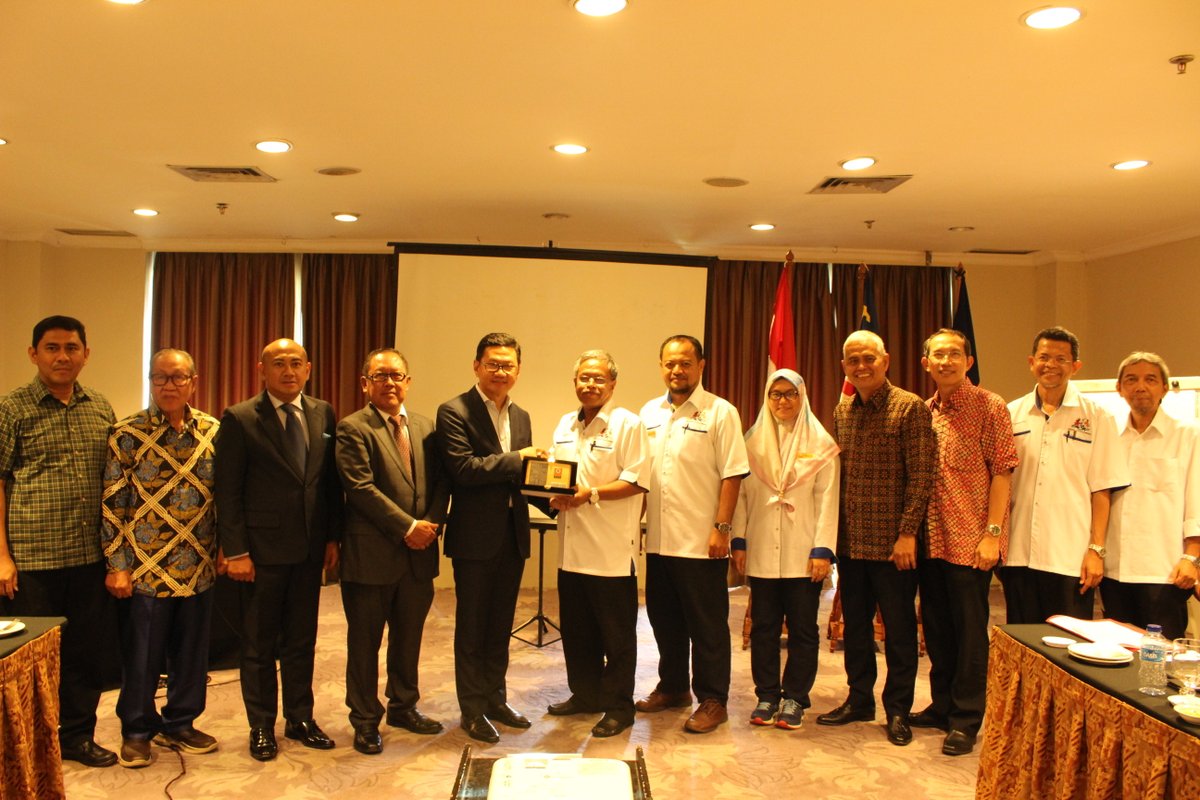 Diskusi Teknik Mengenai STRI bersama IEM (Institution Of Engineers Malaysia pada tanggal 24 Februari 2020 yang diadakan di Royal Kuningan Hotel.