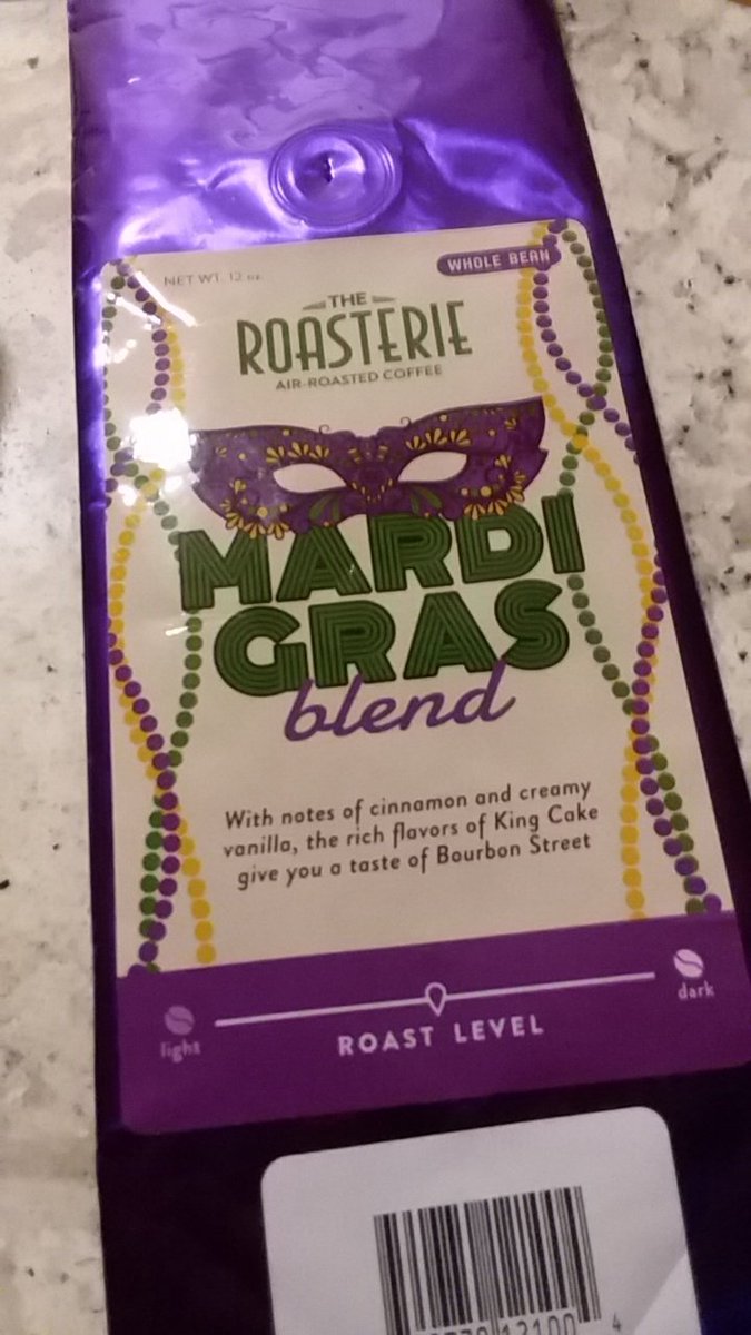 astro2111's tweet photo. End of the bag. :(

Great blend! Please bring back next year!

@TheRoasterie https://t.co/PBe6vA19zP