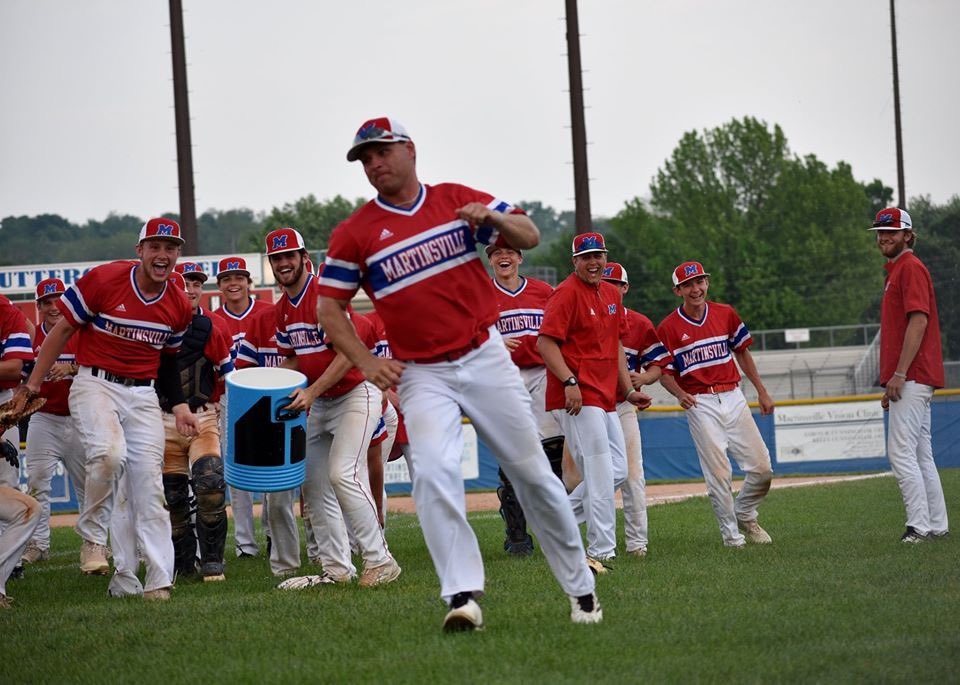 At this time we sadly announce the cancellation of the 2020 ISHAA spring season. We smile as we look back on the memories we’ve shared, but our  heart aches for our boys. Continue to Work Hard, Stay Humble, DREAM BIG!