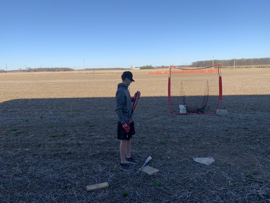 jfauldsie's tweet image. It’s not the field of dreams and we ran out of snow fence but it’s 300 to the corners and 375 to center. #makingthebestofit  @jackfaulds2 Can’t wait time get back on a grass diamond.  @GLCanadians @sarah_faulds