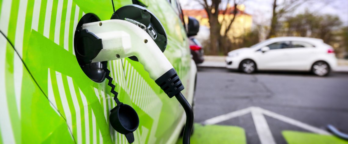 StefiMaher's tweet photo. .@EcoGraf +40% in morning trade 📈

$EGR highlights that interest in its planned battery graphite production facility has increased as #electricvehicle and lithium-ion #battery manufacturers look to diversify their supply chains; + COVID19 update: https://t.co/IF8Qw3XU8t 🔋🚗 https://t.co/TDZoQI0Oy4