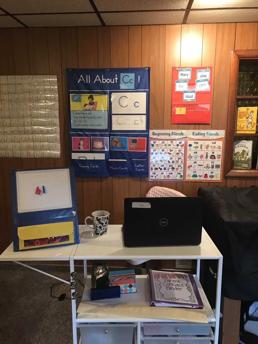 MissCastaneda14's tweet photo. My “classroom” #VirtualSpiritWeek https://t.co/OdOOxdwwF3