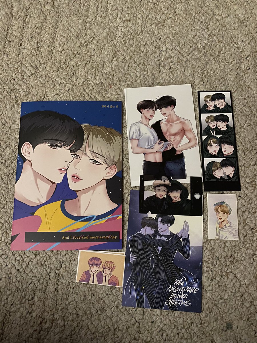 fyjikook's tweet photo. OMG @Opheli2a I LOVE YOU!! ALWAYS SUCH BEAUTIFUL ART!! 🥰🥰🥰💖💖💕💕💕😍😍😍😍 #jikookupdates https://t.co/gePnN6eTAh