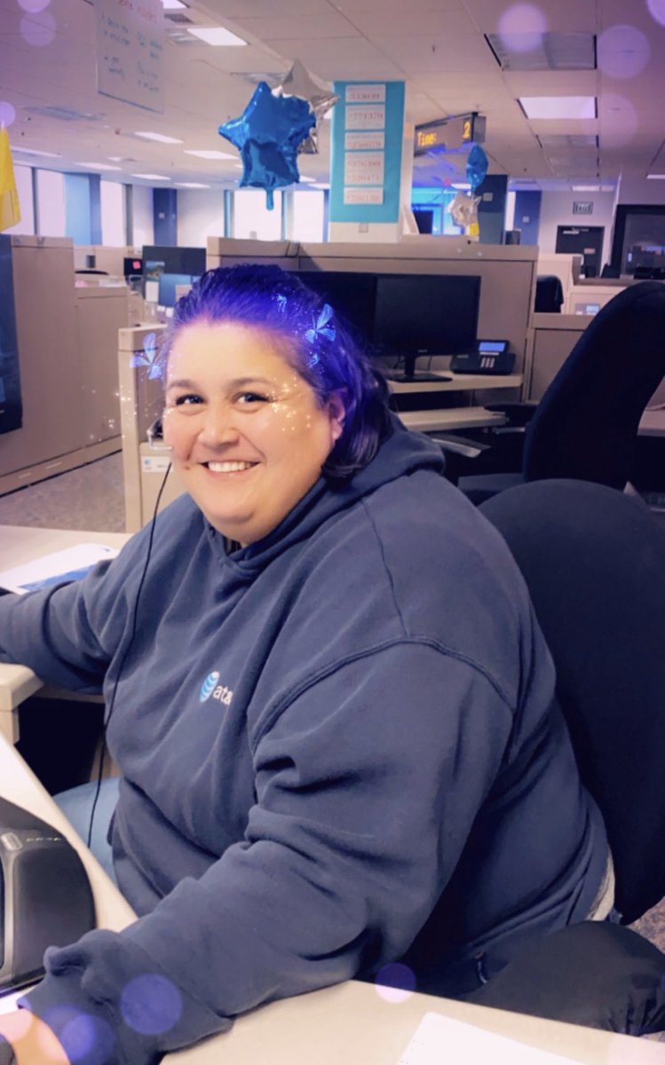Sd9Irene's tweet photo. Ara executing today with 5 BB and a ATT TV 👏🏼 #ThursdayMotivation #solizstrong @Saporico @GarciaBeProud @johnny_soliz @Mr_Andres_Caro @TeamNerry @attsandiego9 https://t.co/Re459ez0fj