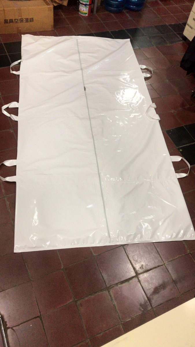 Charliepy's tweet photo. ¿Vas a viajar esta Semana Santa? El gobierno ya compró para tu “estuche”. ¿Te asustaste, o necesito decirte cuántas unidades están pidiendo? https://t.co/44FzJinhMj